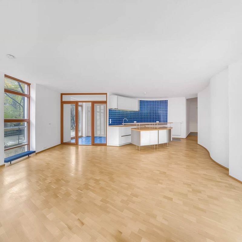 3-комнатная квартира в Вене, Liesing (23-й район)