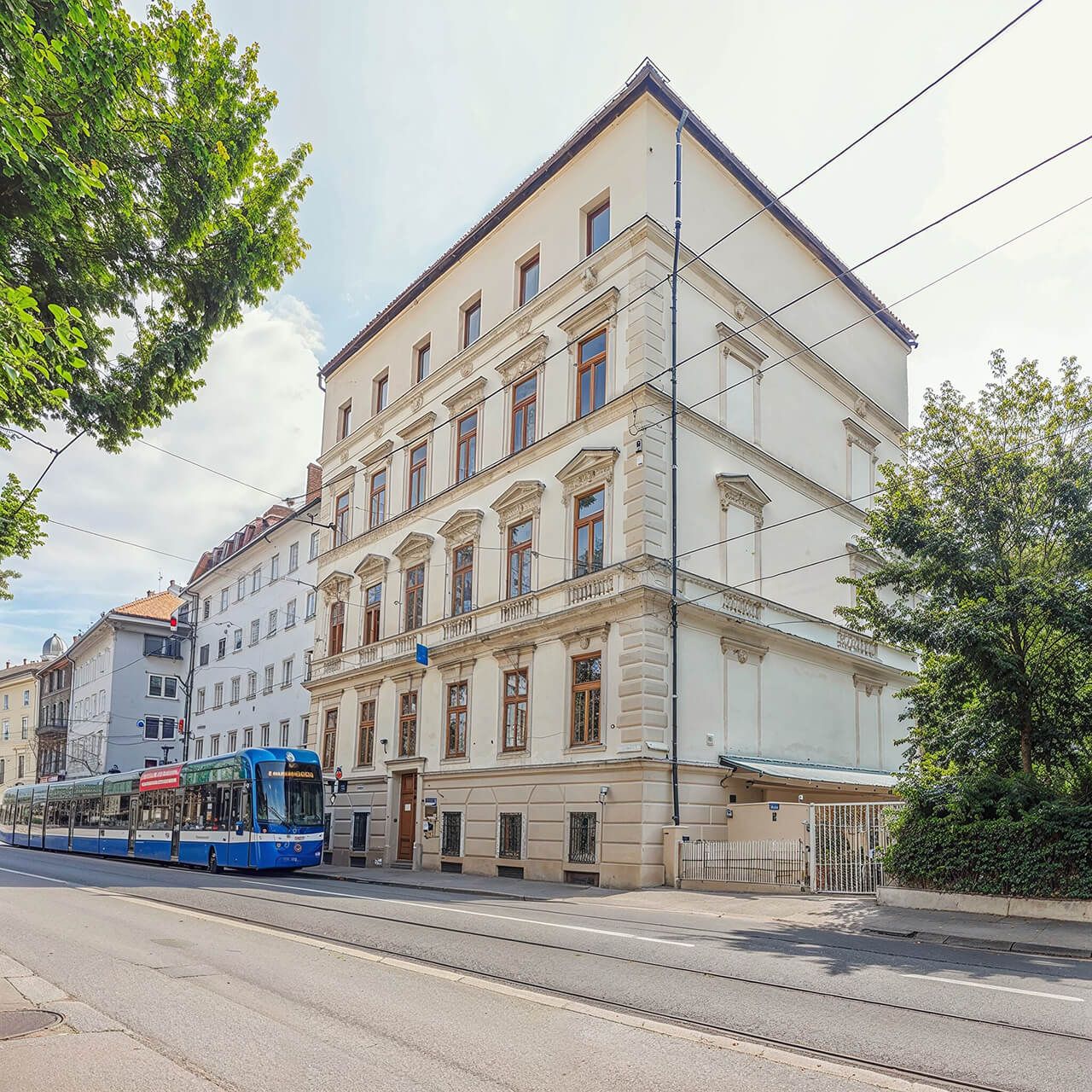 4-комнатная квартира в Вене, Alsergrund (9-й район)