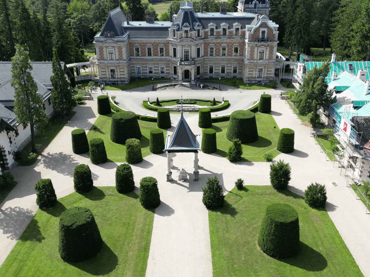 वियना हिट्ज़िंग नेचर रिजर्व का 13वां जिला