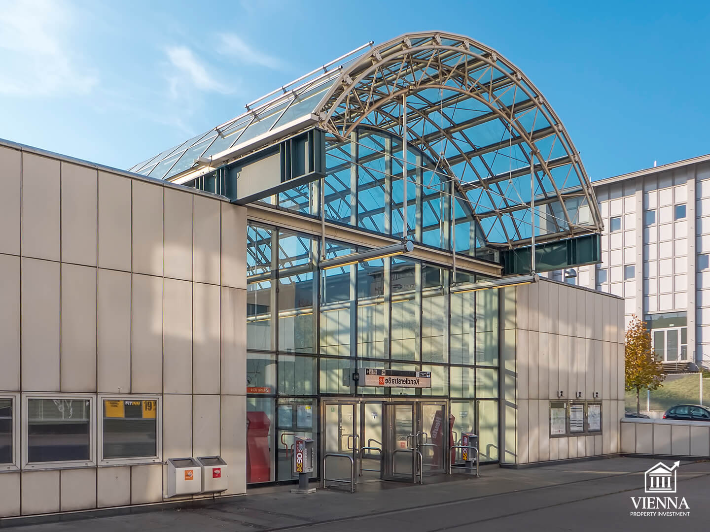 मेट्रो आणि रेल्वे