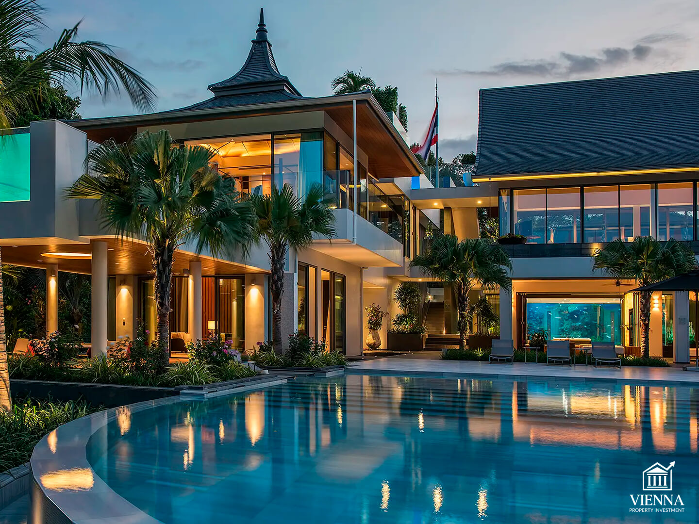 Sebuah vila mewah yang dibeli dengan mata uang kripto.